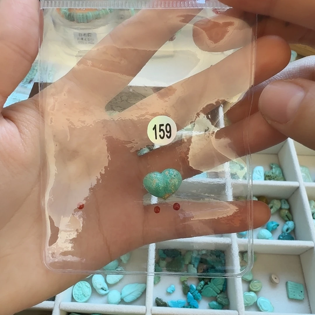 未镶嵌南红玛瑙珠宝奇石