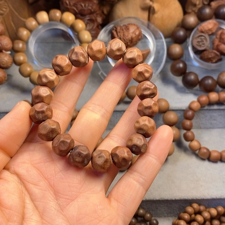 猎***心檀香木手串/手链老山檀奶香味1.2红肉纯手工无相