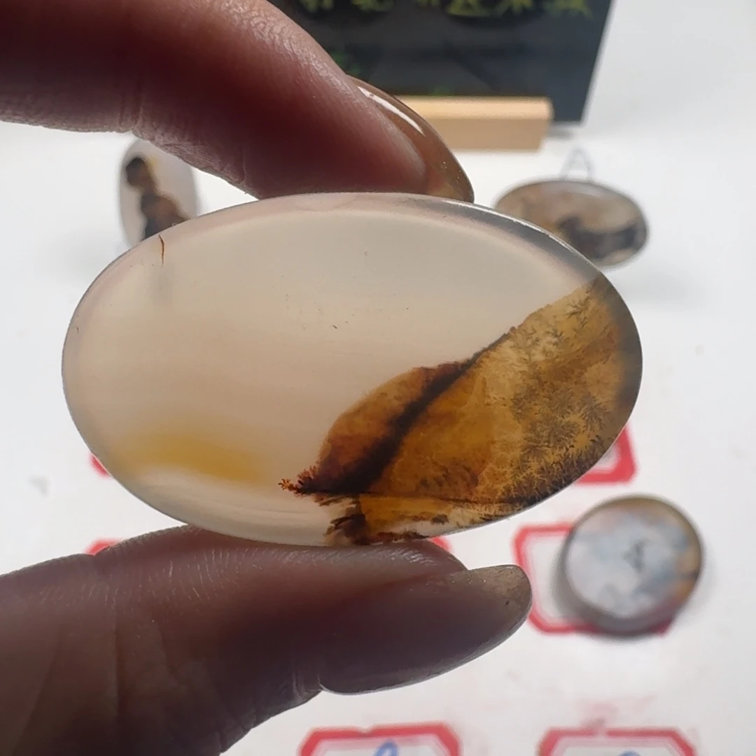 未镶嵌颈饰玛瑙/玉髓