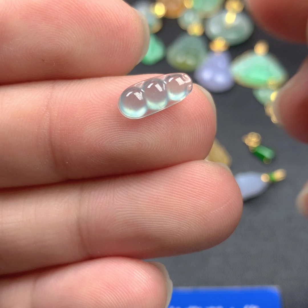 【闪购商品】颈饰未镶嵌翡翠翡翠