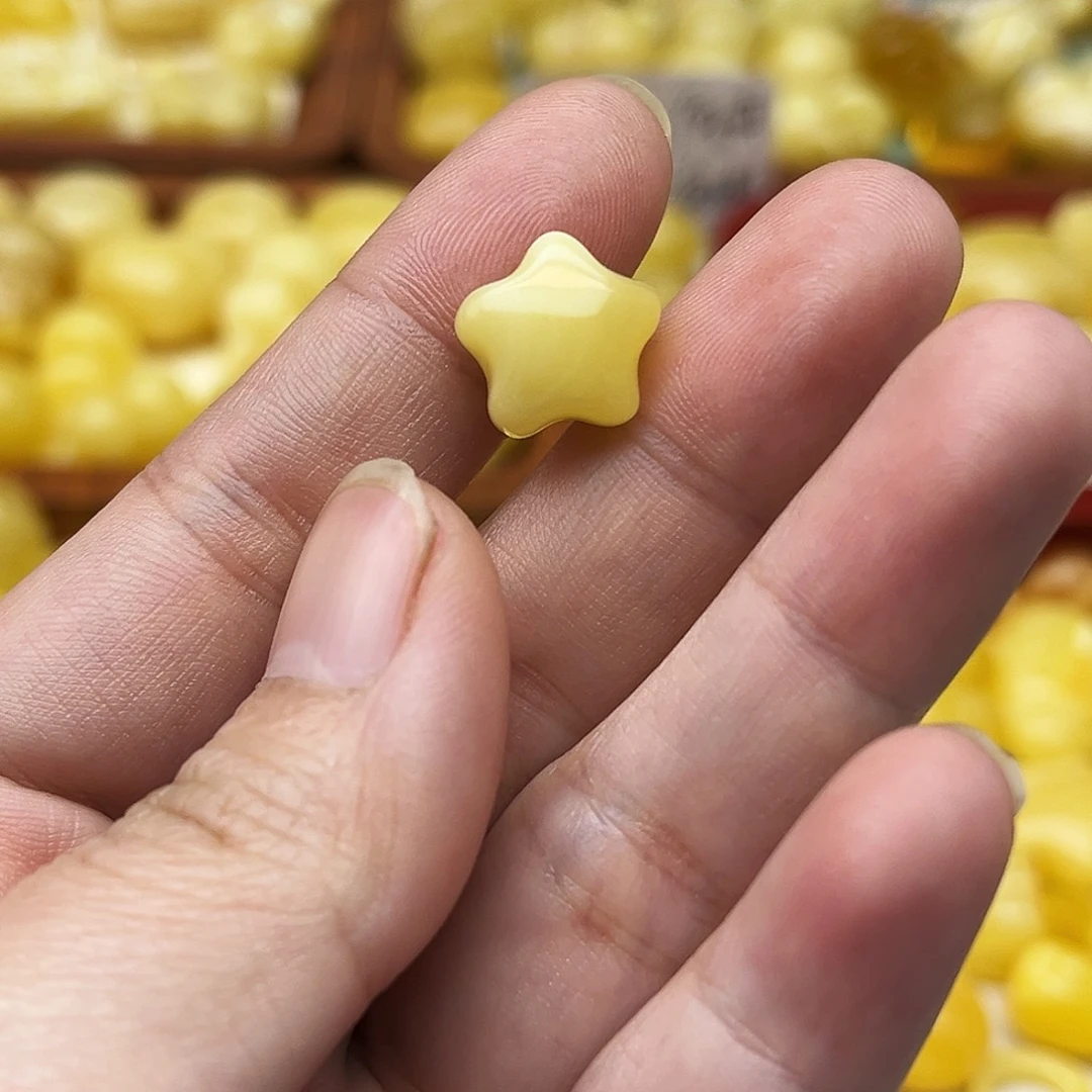 蜜蜡未镶嵌裸石天然