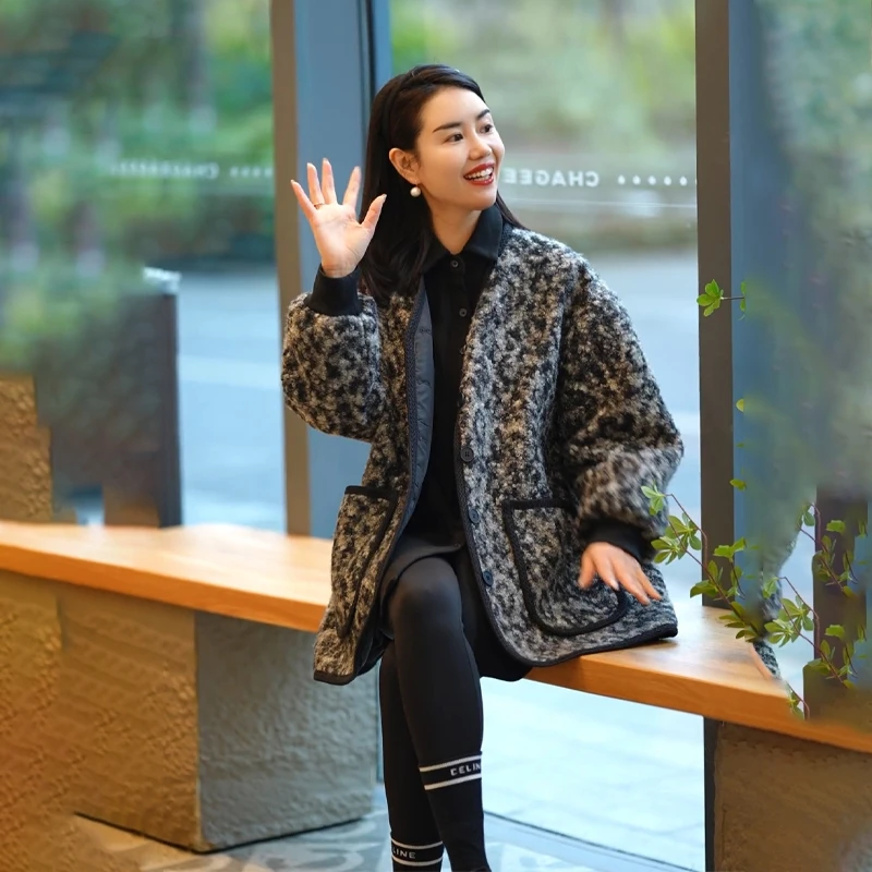 高级感气质小香风中长款上衣2025春秋新款时尚百搭宽松豹纹外套女