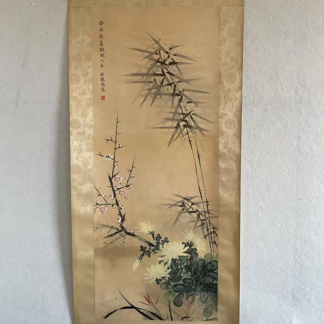 M001 花卉图 纸本设色 镜片立轴 93×37cm