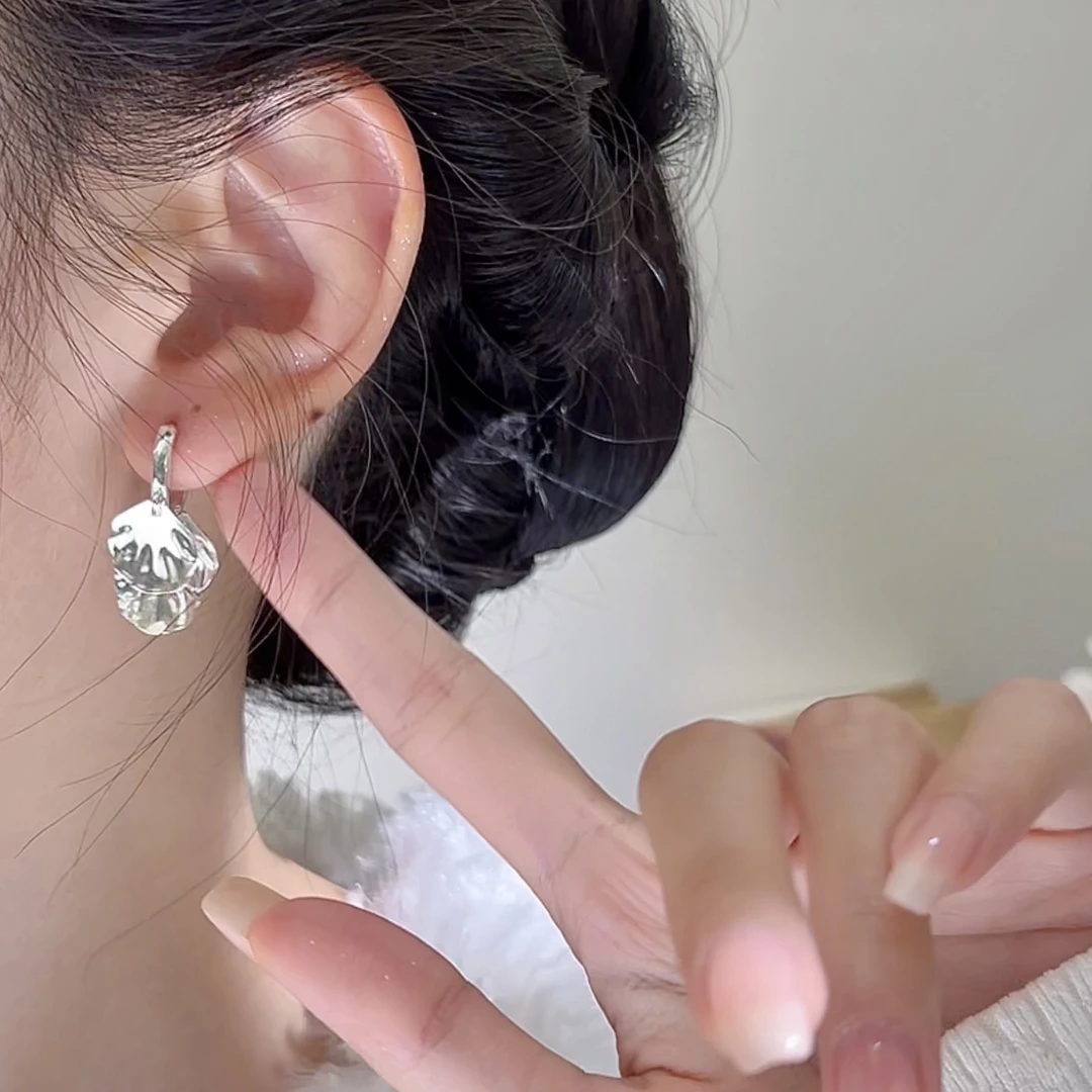 银致 合金耳饰 树叶吊坠耳扣小众轻奢高级感2025新款爆款耳环耳钉