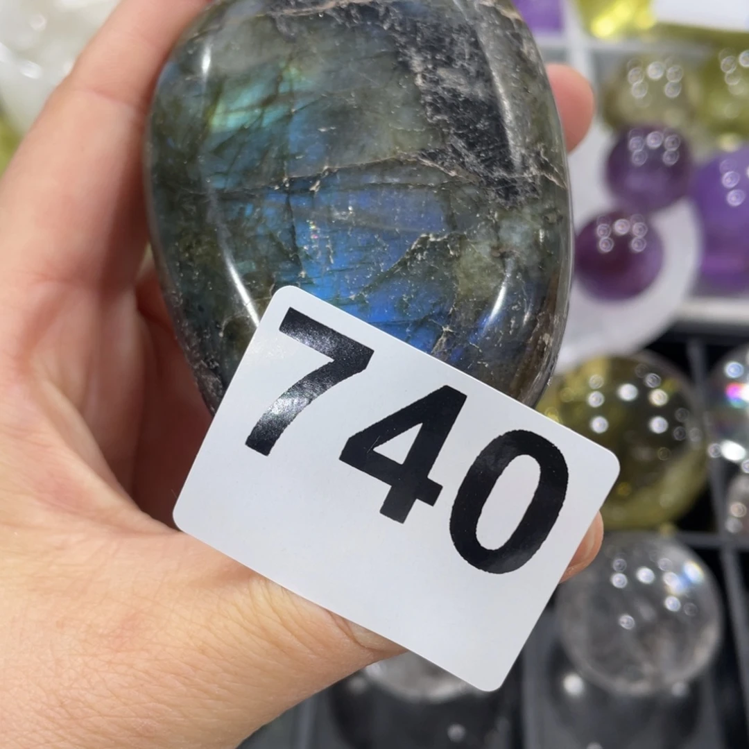 未镶嵌珠宝半成品水晶