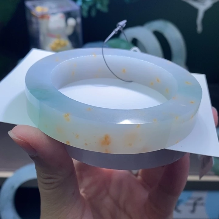 未镶嵌翡翠定制翡翠