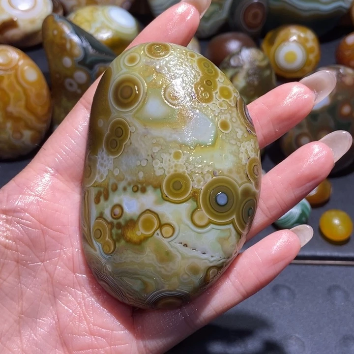 【闪购商品】未镶嵌玛瑙/玉髓珠宝奇石p p