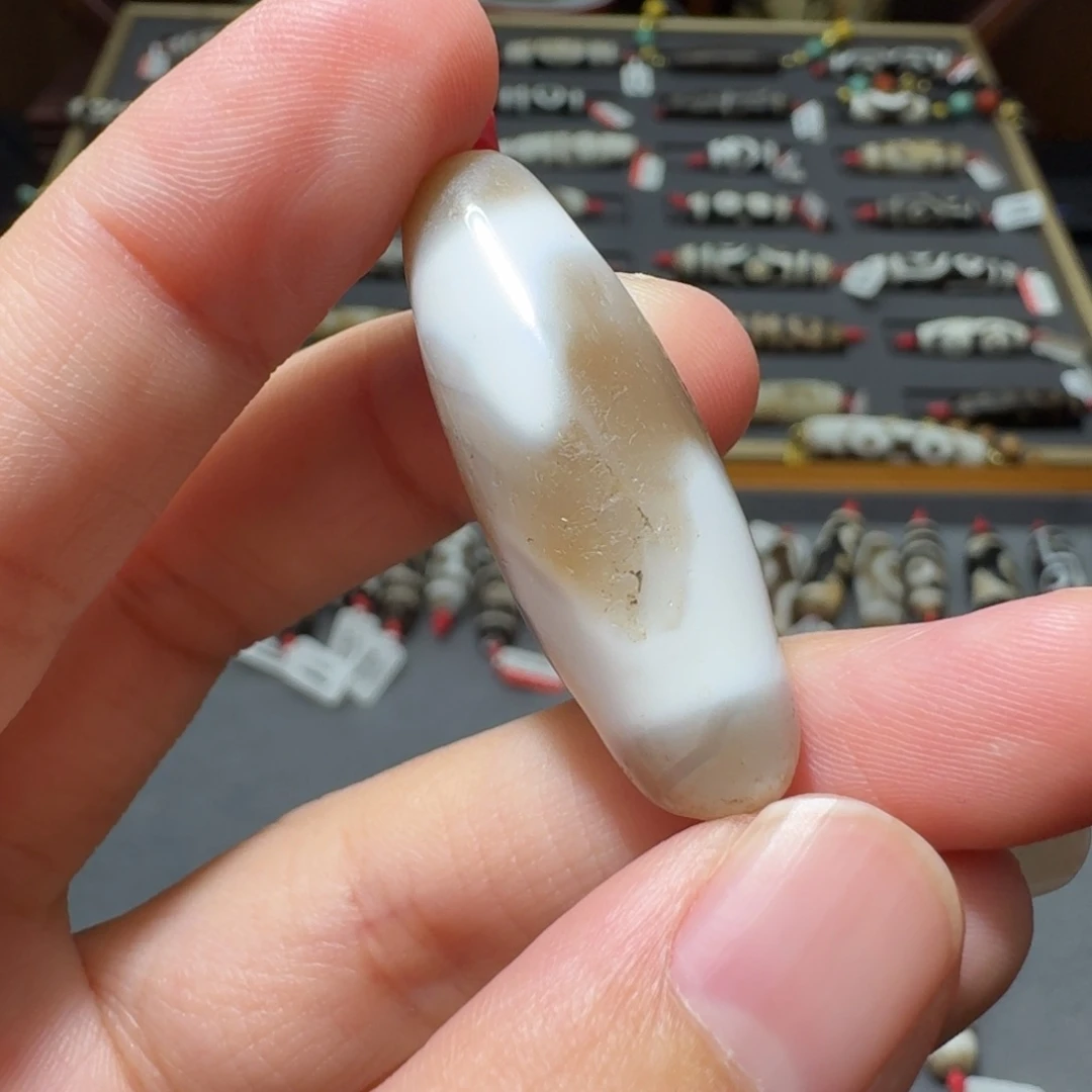 玛瑙/玉髓颈饰未镶嵌14