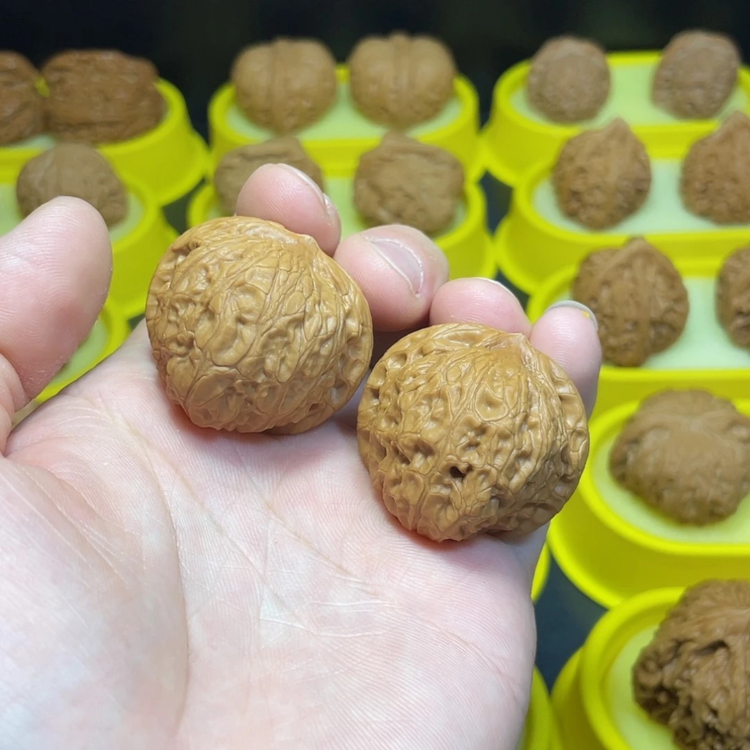 文玩核桃吊坠38尺铁锤