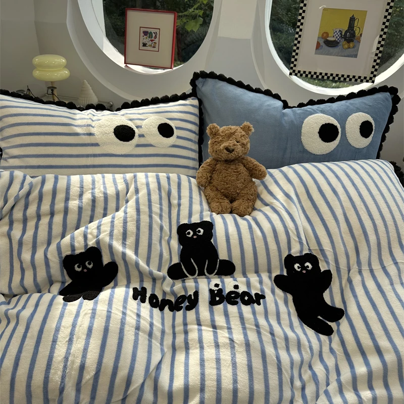 易安阁冬季毛巾绣牛奶绒小清新大眼小熊蓝四件套珊瑚绒1.5m1.8米