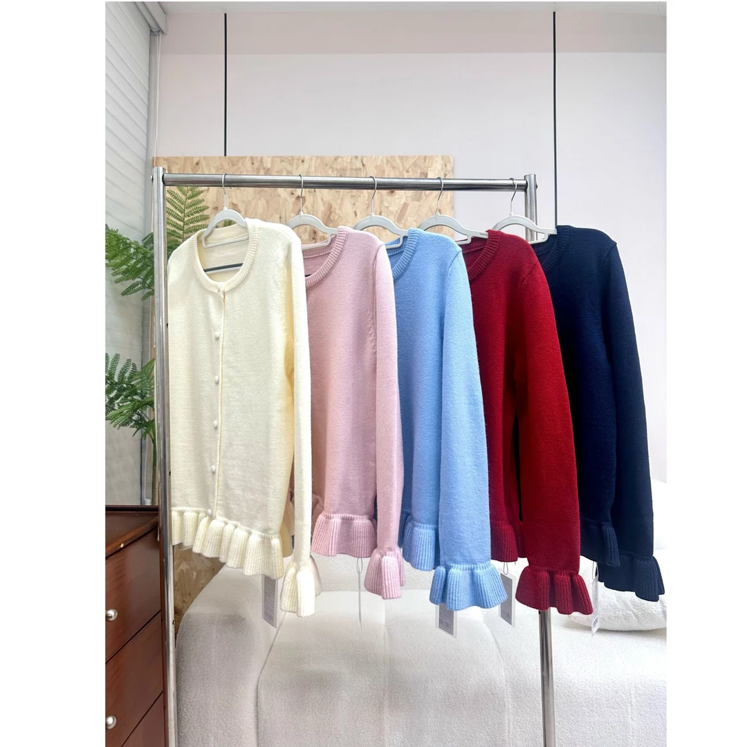 【彩虹泡芙】加宽木耳边针织显瘦加厚毛衣