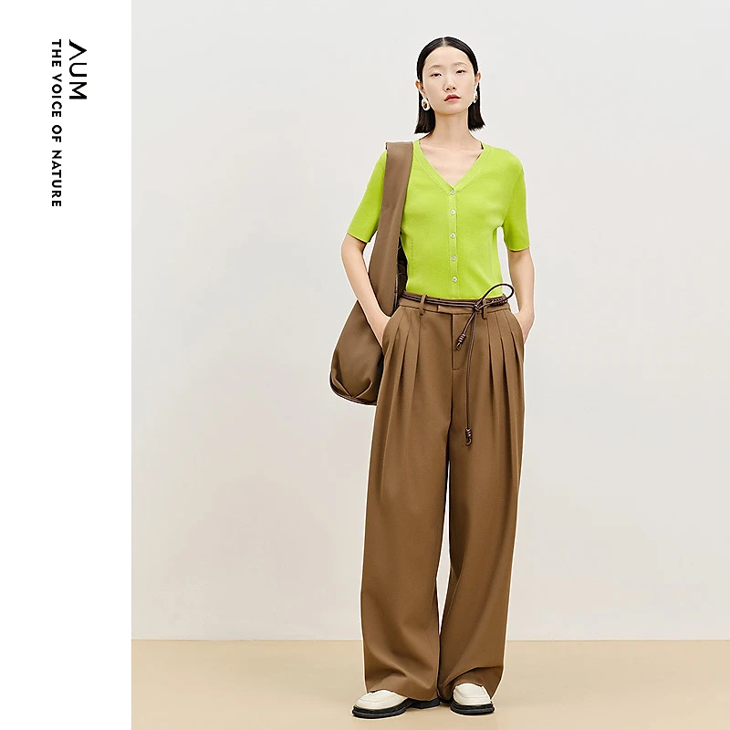 【商场同款】AUM噢姆棉感坑条气质V领针织开衫休闲上衣女M1FZ1S42M