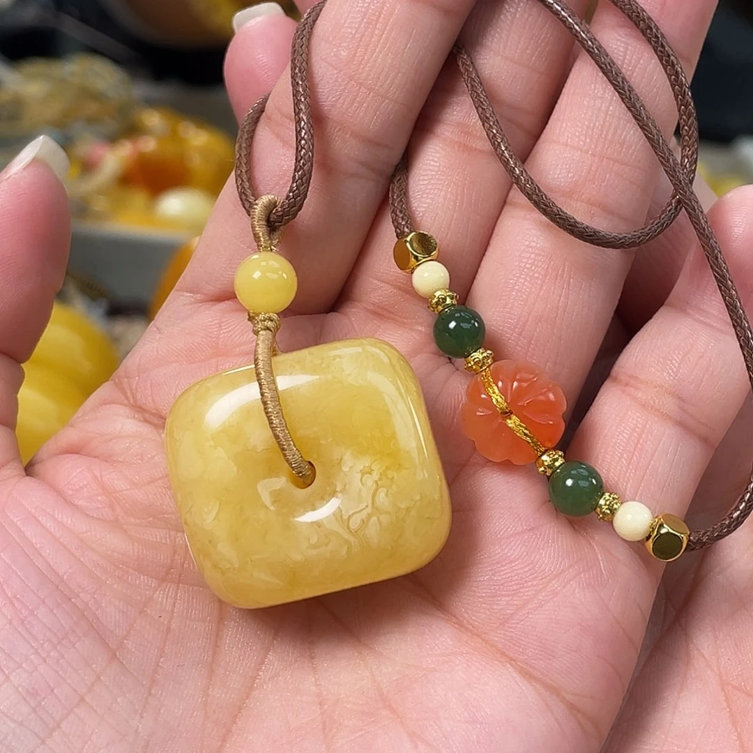 琥珀未镶嵌裸石h10