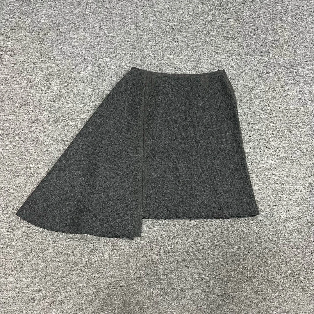 99新 AMIPARIS Prada 半身裙套装