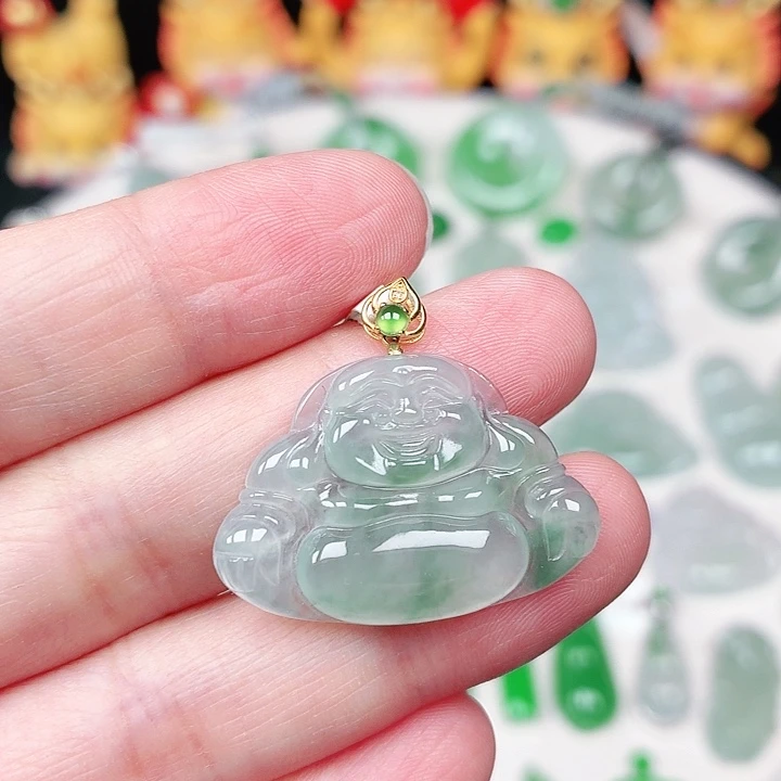 翡翠18K金镶嵌颈饰缅甸天然A货翡翠