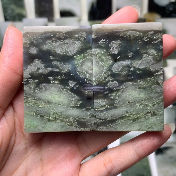 寒***华颈饰未镶嵌和田玉