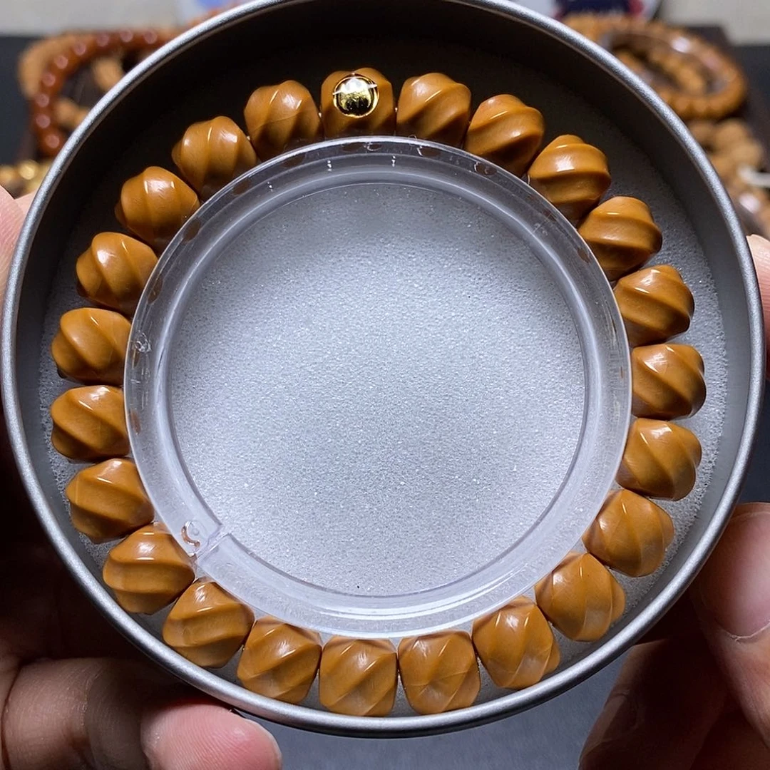 猴头核桃手串黑金标转运珠尺寸10左右全品80号