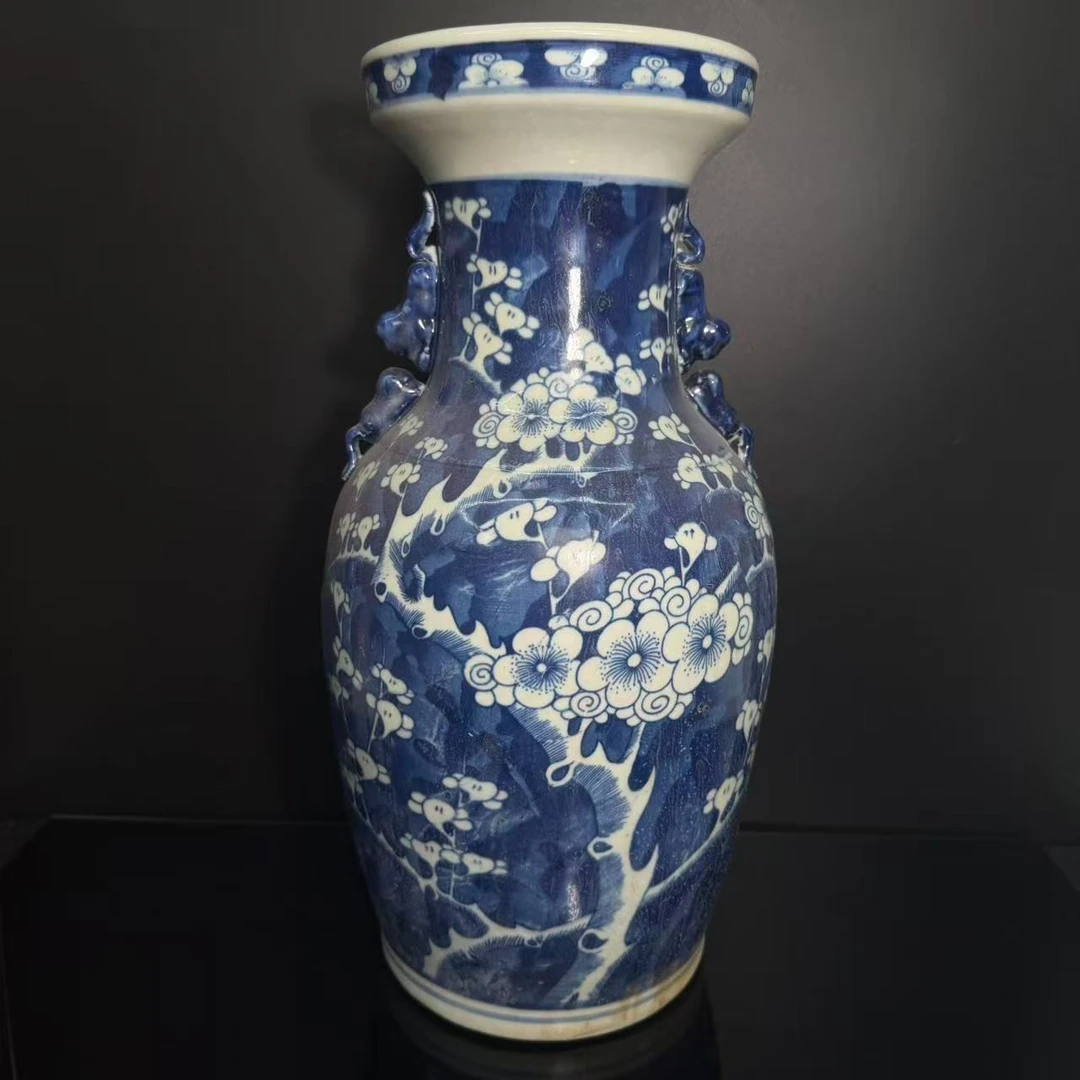 Lot64-青花冰梅纹瓶-清代年制款高41cm瓶口16cm-YC11120022001006