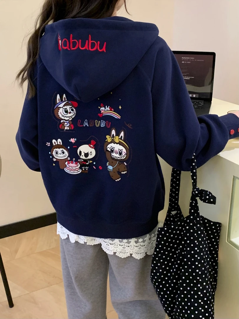 春款半拉链连帽拉不不刺绣卫衣