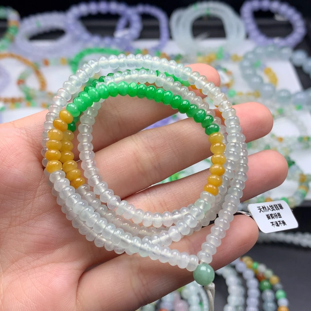 翡翠手镯未镶嵌卡