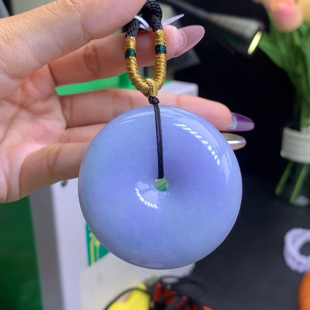 颈饰未镶嵌翡翠天然