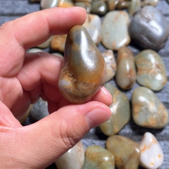 胜***利和田玉未镶嵌挂件