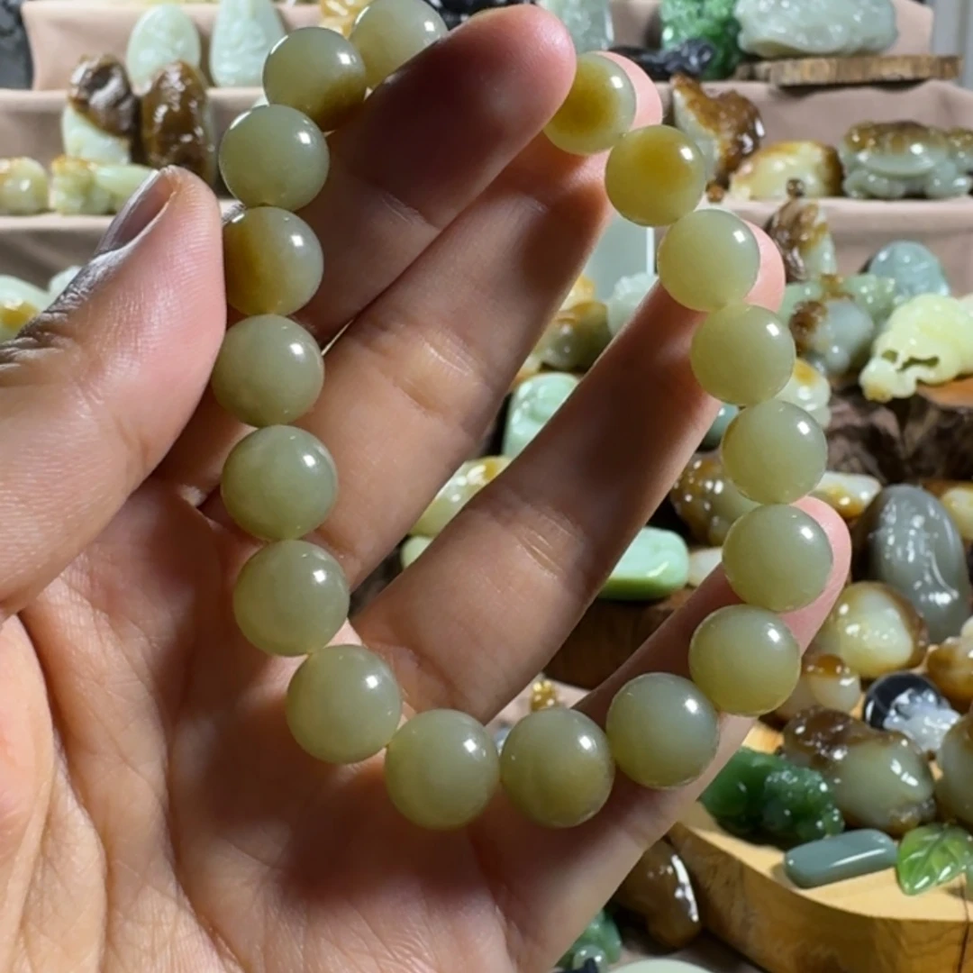 和田玉（糖玉）未镶嵌颈饰