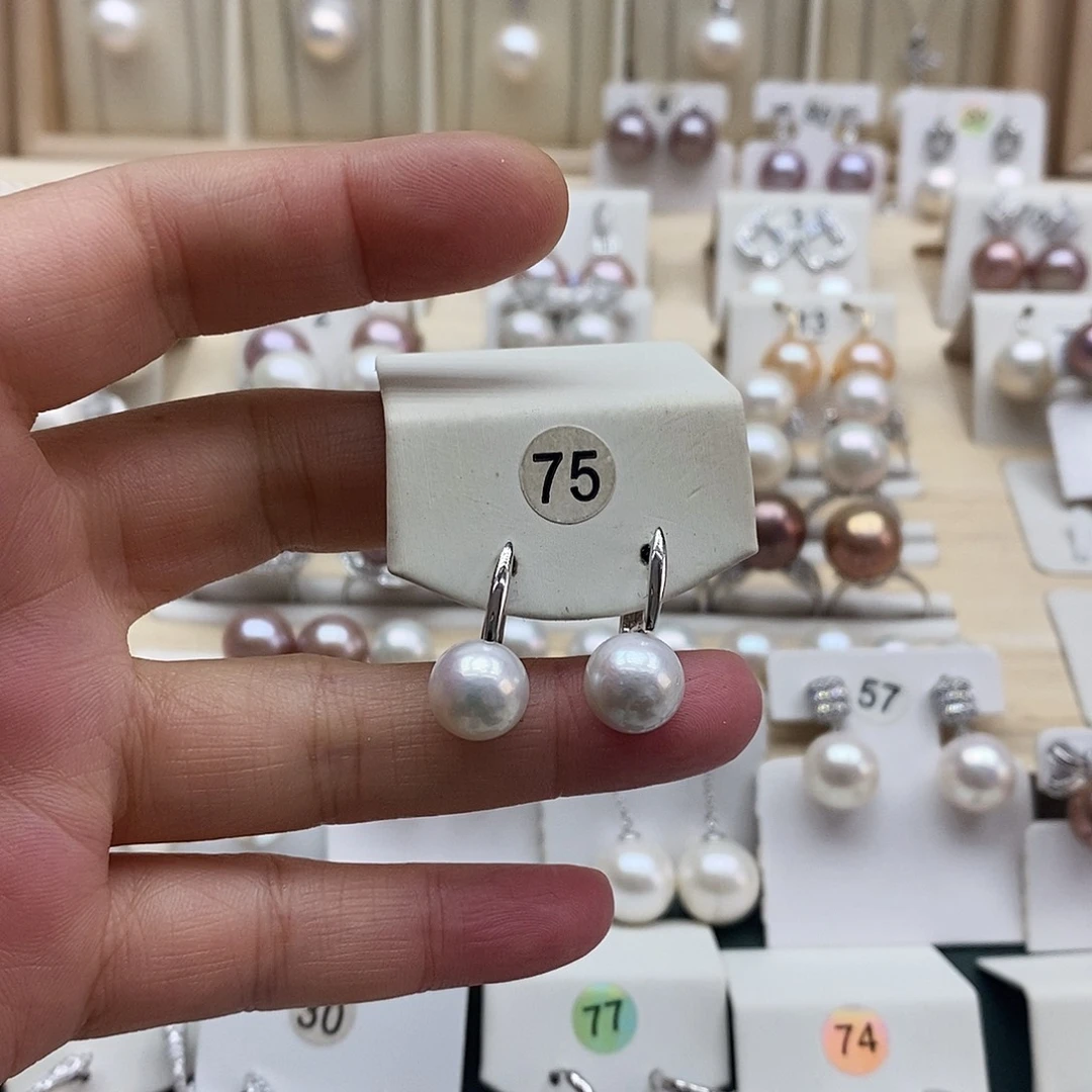 淡水珍珠银S925镶嵌颈饰