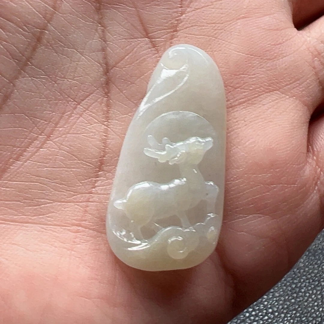 定制翡翠未镶嵌牌子