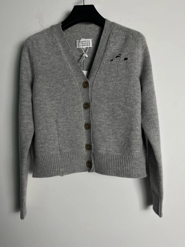 未使用 Maison Margiela/梅森马吉拉 S/灰色开衫毛衣/06112/JP