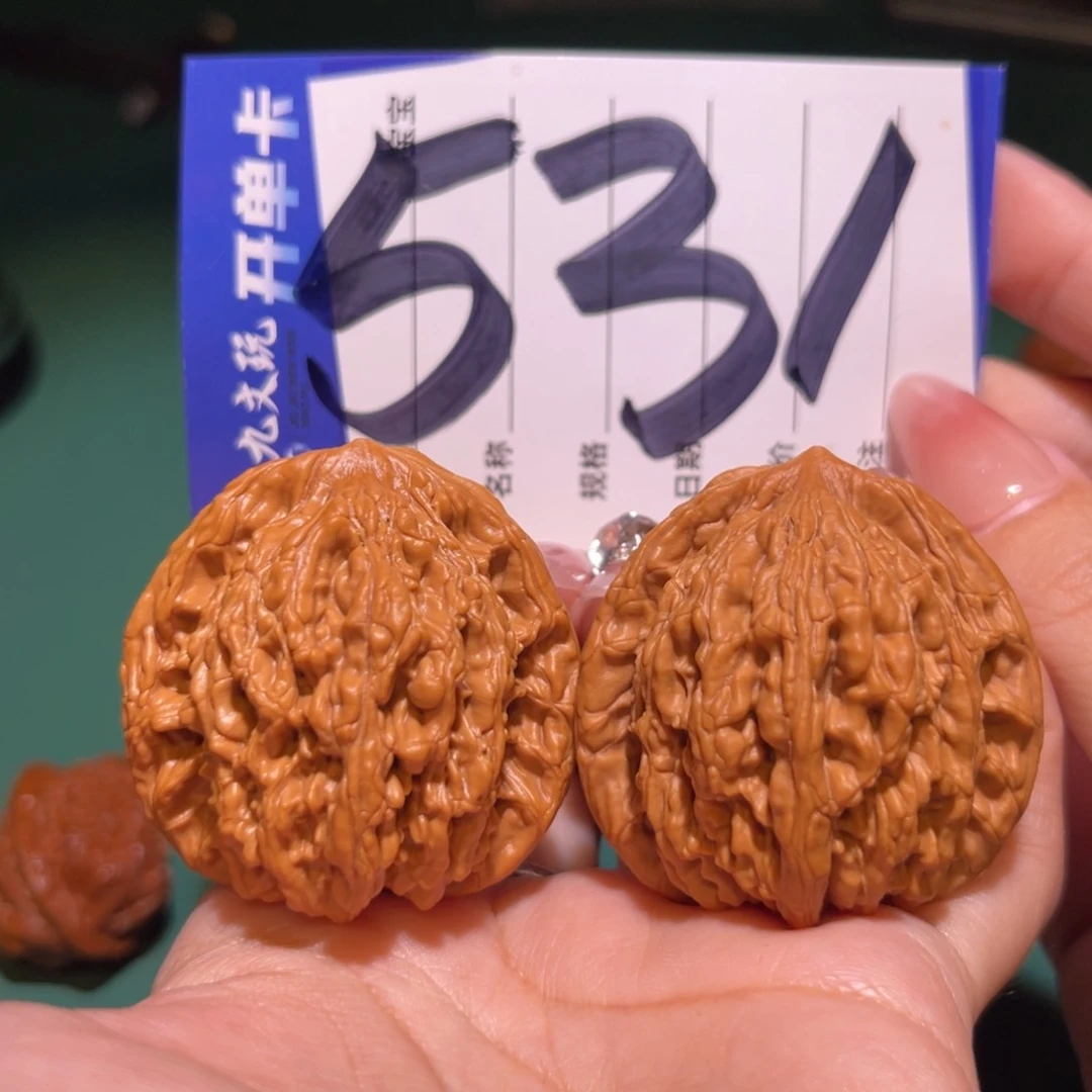 文玩核桃把件42a虎头