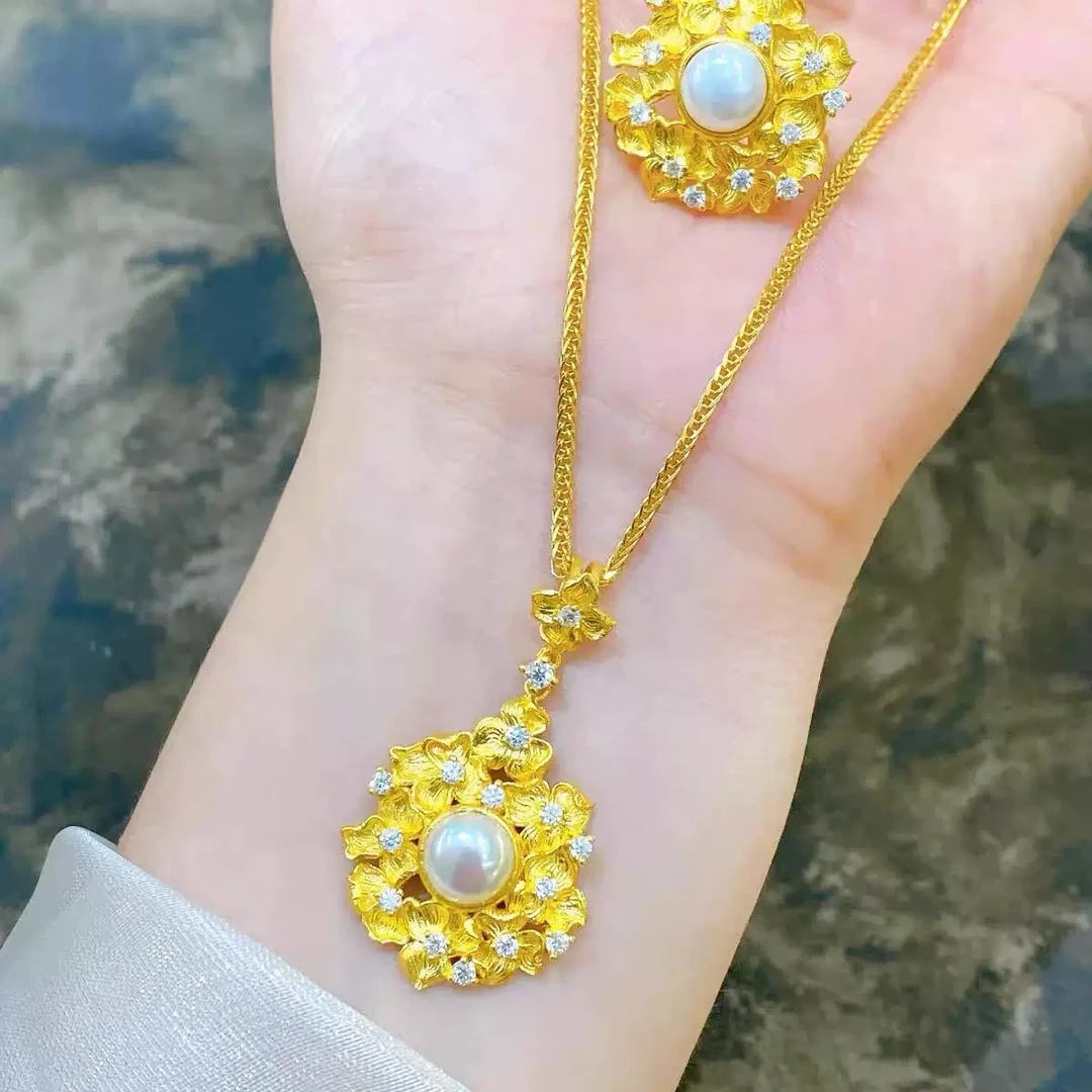 锦簇花开吊坠时尚精致镀K金轻奢精工版项链