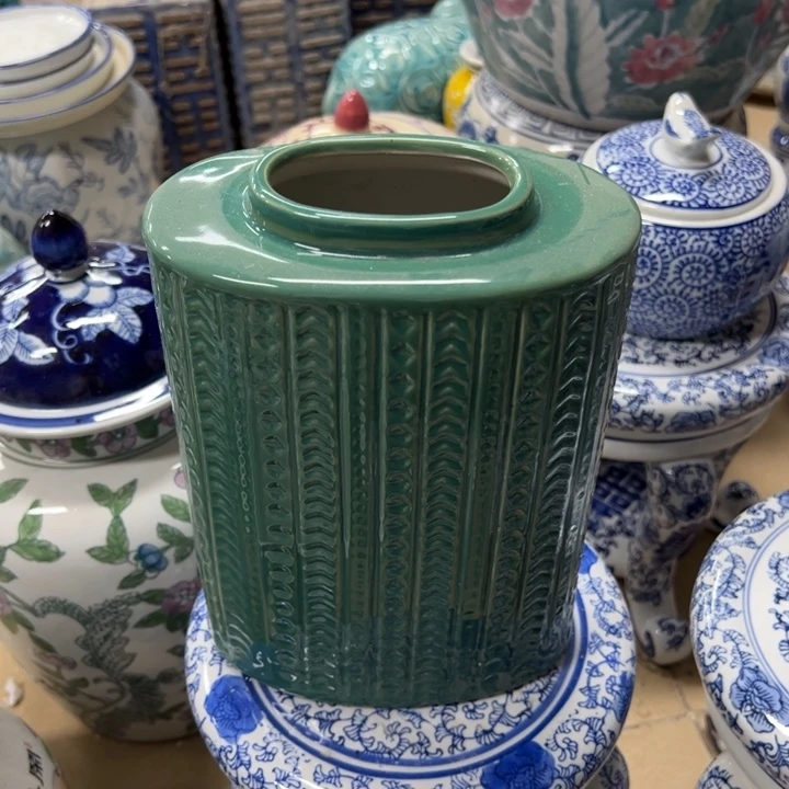 瓷片微瑕。。。。。。。。。。。。。