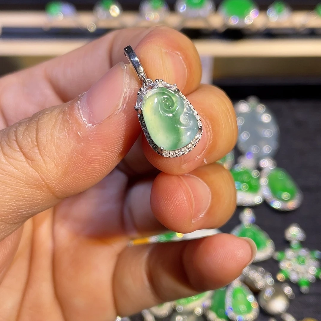 翡翠银S925镶嵌吊坠(不含链)