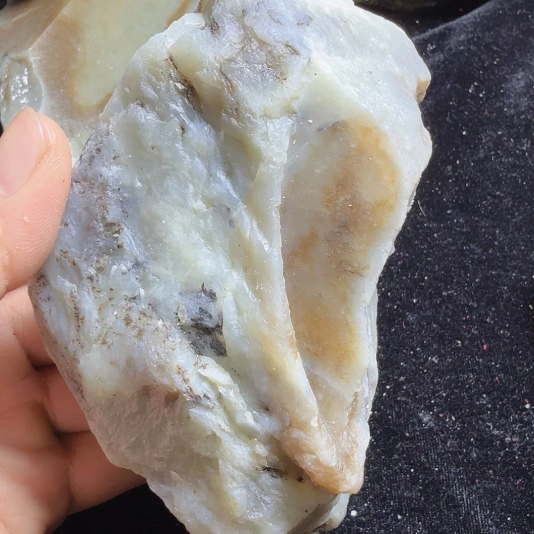 和田玉（糖玉）未镶嵌珠宝半成品