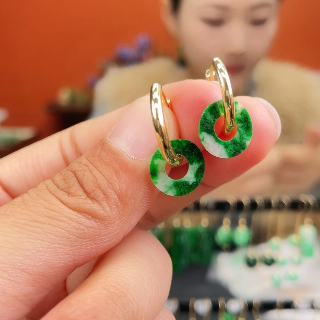 翡翠未镶嵌耳饰饰品