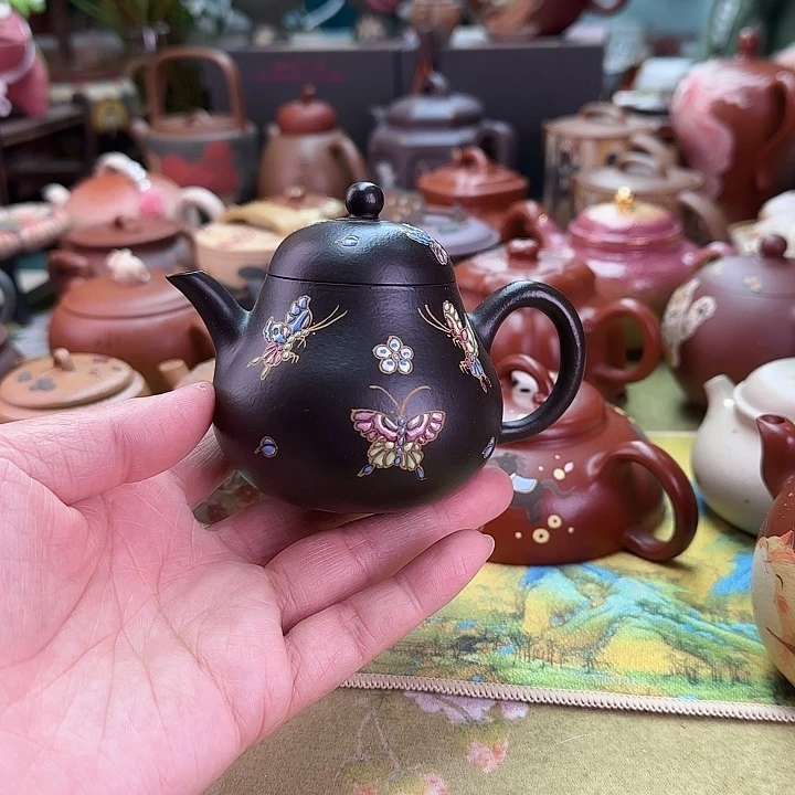 紫砂茶壶珐琅彩蝶恋花