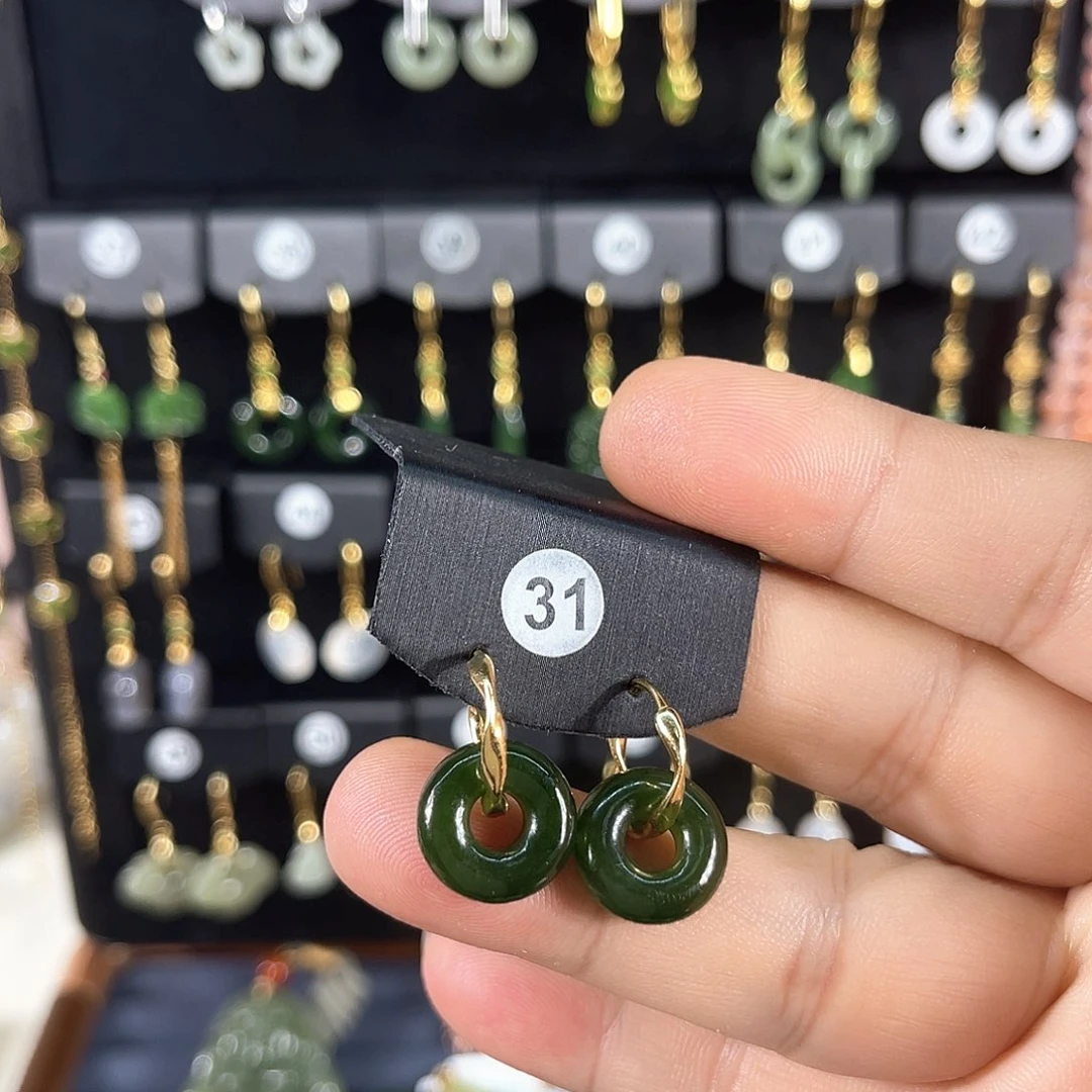 小****银S925镀金镶嵌和田玉耳饰