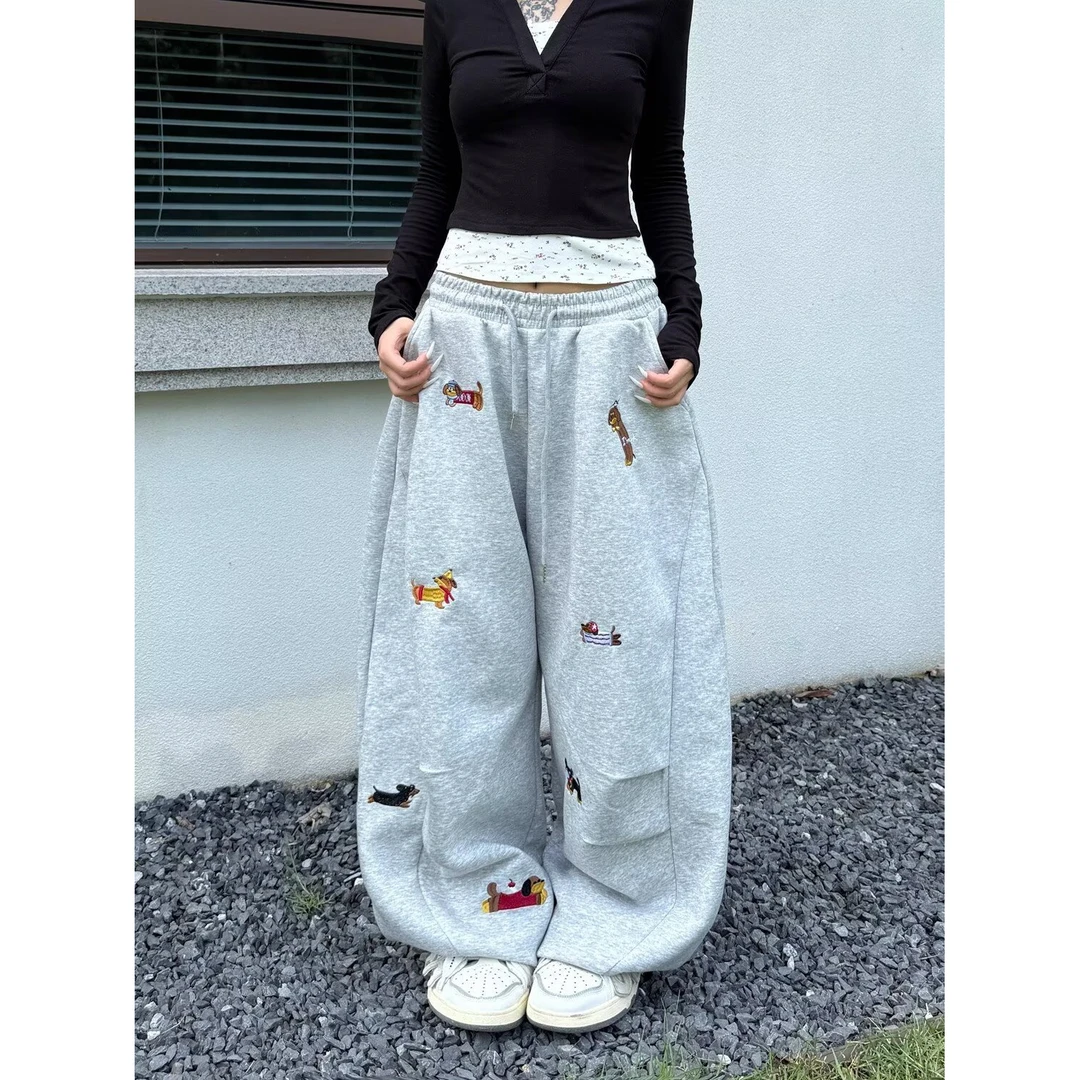 可爱腊肠小狗刺绣阔腿裤子男春秋季秋设计感宽松直筒运动休闲卫裤