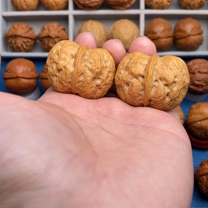 把件文玩核桃香妃元宝