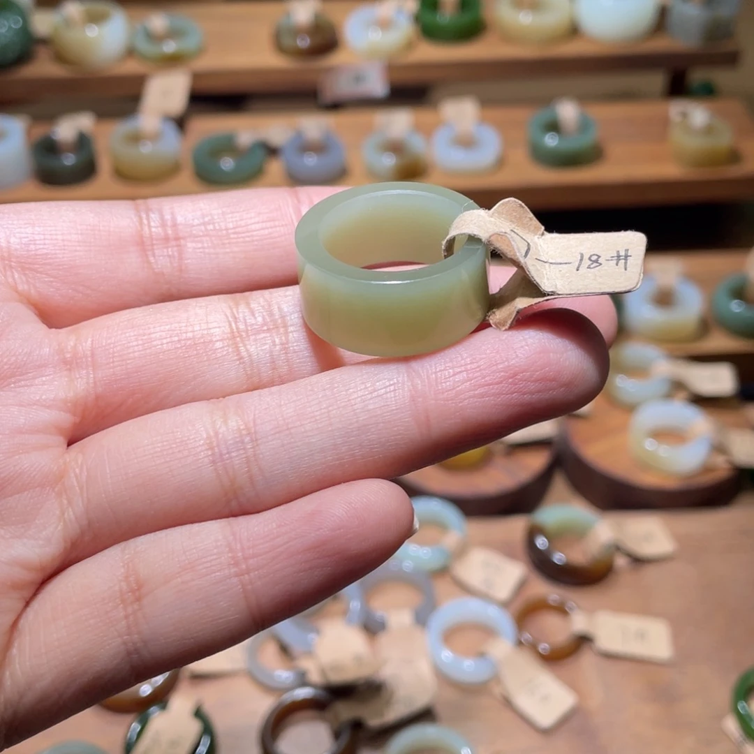 和田玉戒指未镶嵌突***你18.3