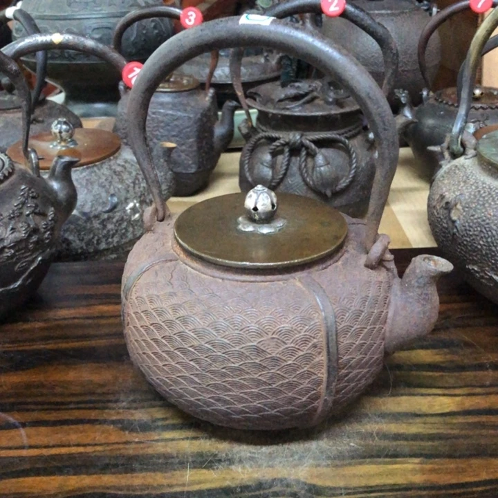 金龙堂福海纹蜡膜壶