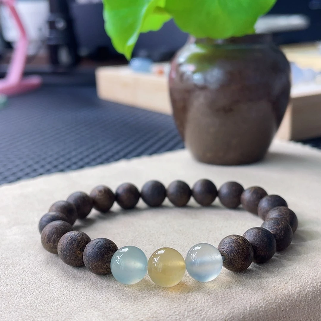 【闪购商品】翡翠未镶嵌颈饰8.6上新