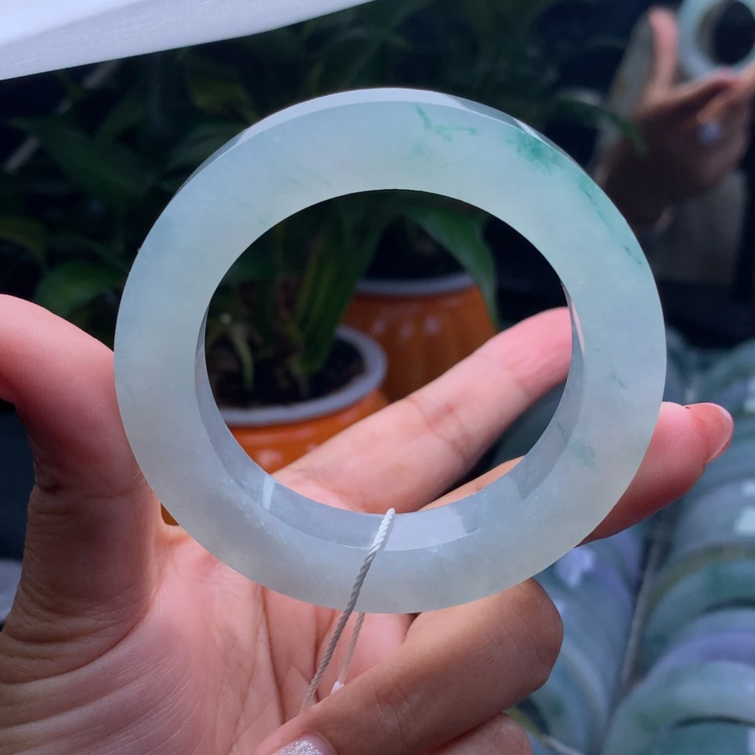 定制翡翠未镶嵌冰透50-53圈