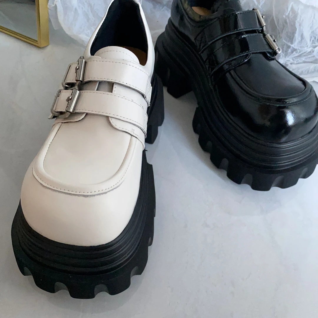 缇麦茵-<7.5cm>T259502时尚百搭英伦风复古厚底休闲玛丽珍单鞋