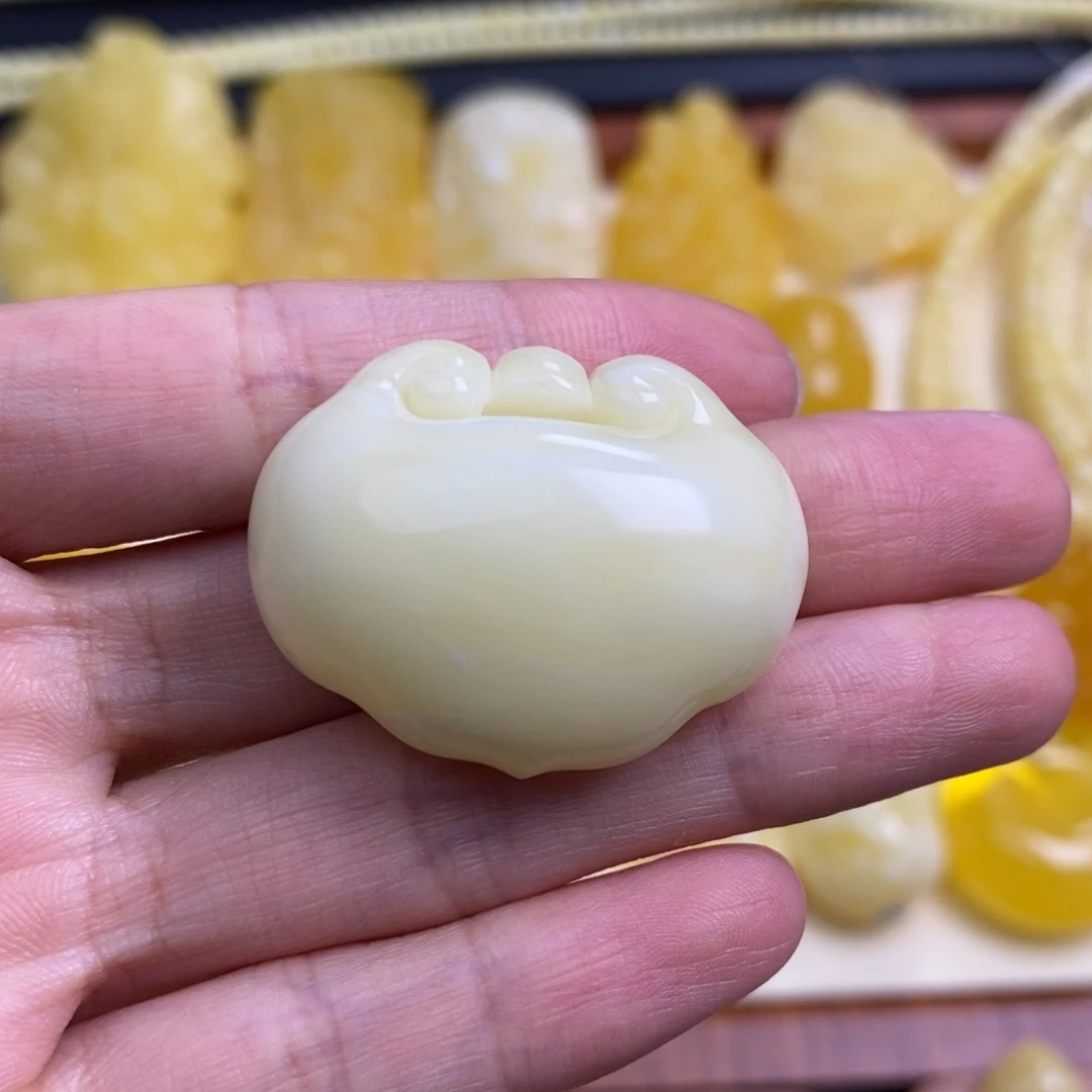 未镶嵌颈饰琥珀琥珀蜜蜡