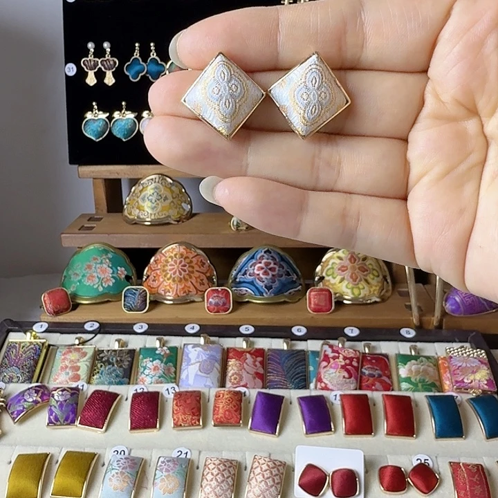 琉璃纯铜合金耳钉