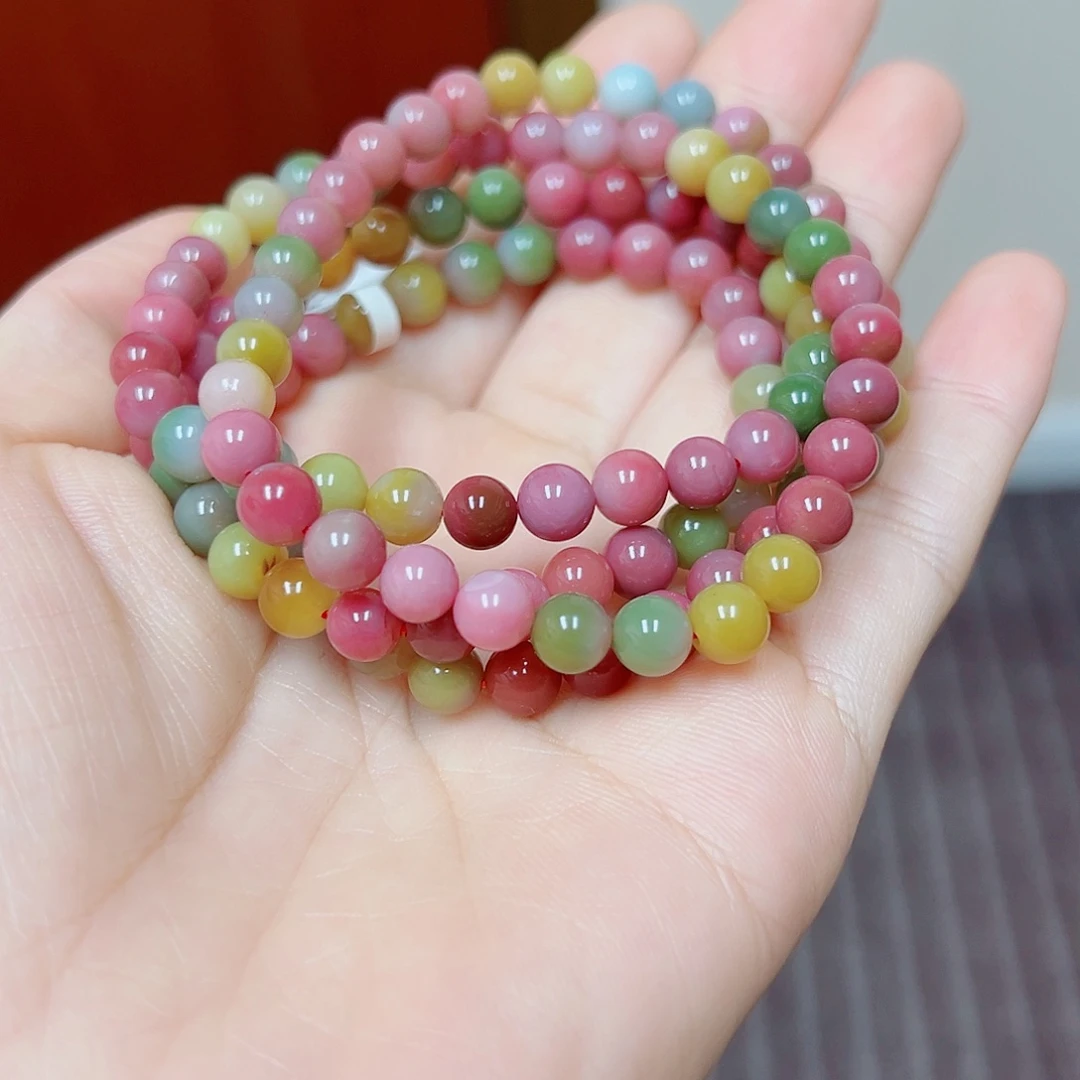 未镶嵌盐源定制石英质玉（盐源）御**山