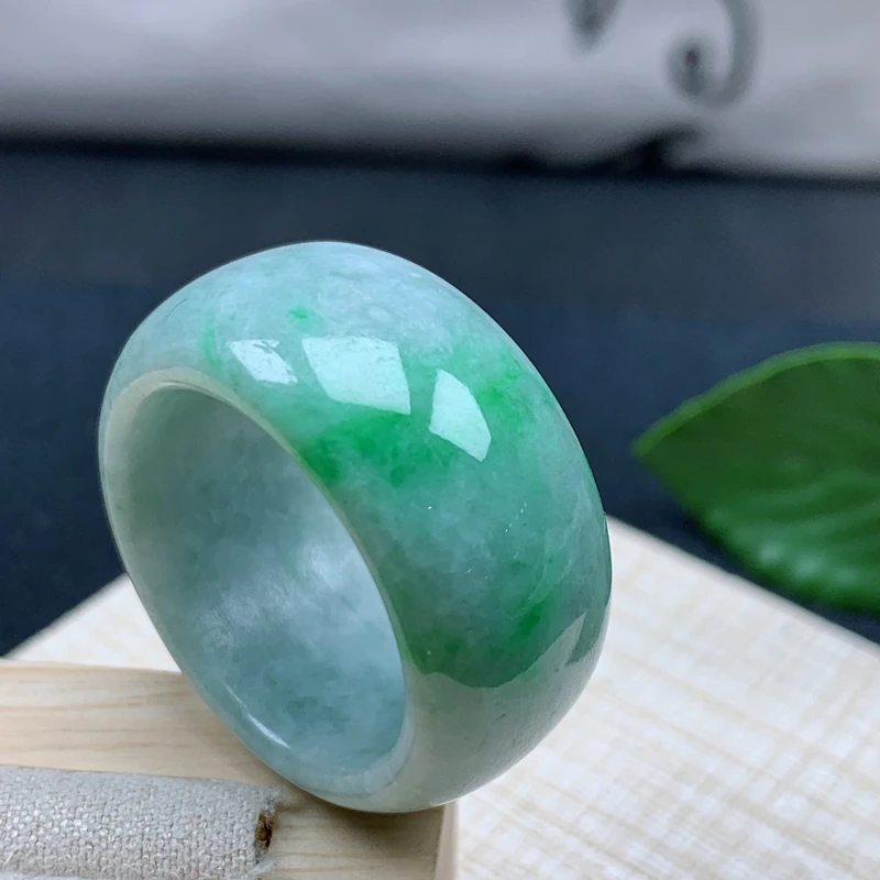 戒指内径20.2缅甸天然A货翡翠老坑冰润飘花阳绿色扳指戒圈送礼
