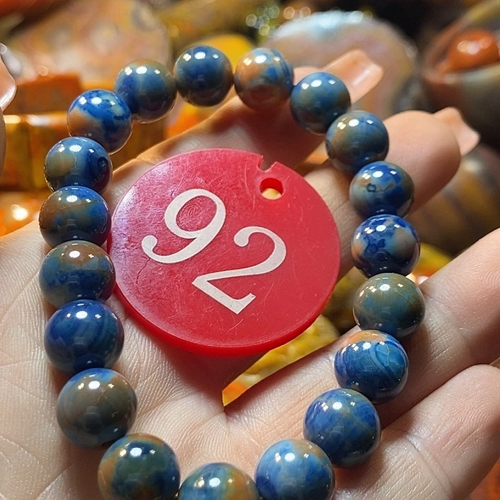 雨***雪玛瑙/玉髓未镶嵌手链